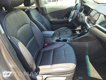 2022 Kia Niro Plug-In Hybrid EX Premium - miniatura 8