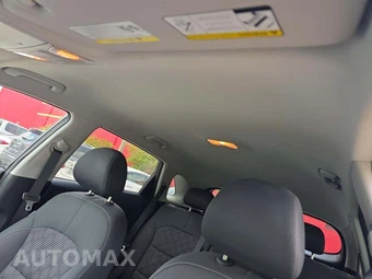 2022 Kia Niro Plug-In Hybrid LXS - miniatura 8