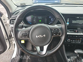 2022 Kia Niro Touring SE – miniatura 10