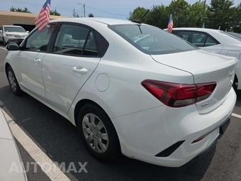 2022 Kia Rio LX Sedan – miniatura 2