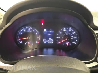 2022 Kia Rio S Sedan - miniatura 12