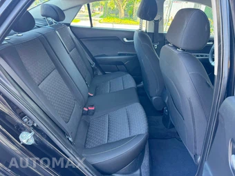 2022 Kia Rio S Sedan - miniatura 12