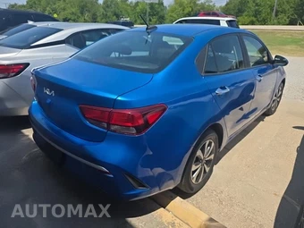 2022 Kia Rio S Sedan – miniatura 4