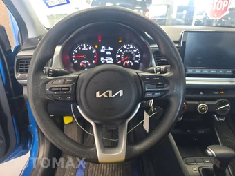 2022 Kia Rio S Sedan - miniatura 10