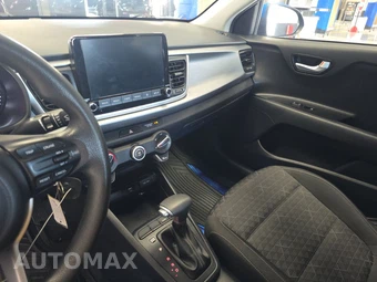2022 Kia Rio S Sedan - miniatura 11
