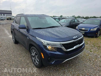 2022 Kia Seltos EX - miniatura 4