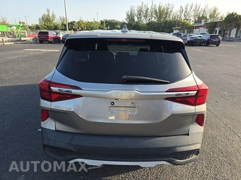 2022 Kia Seltos LX – miniatura 5