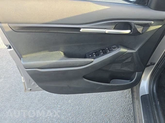 2022 Kia Seltos LX – miniatura 9