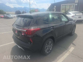 2022 Kia Seltos LX – miniatura 3