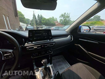 2022 Kia Seltos LX - miniatura 10
