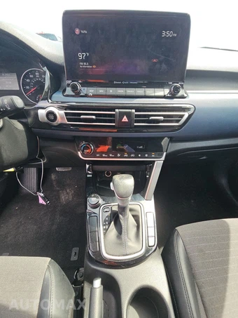 2022 Kia Seltos S - miniatura 11