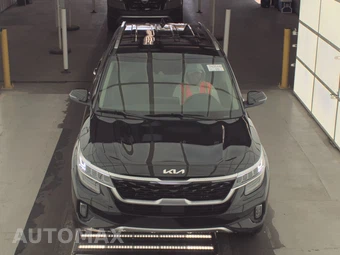 2022 Kia Seltos SX - miniatura 2