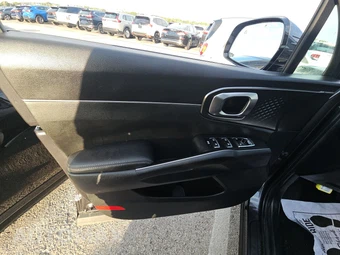 2022 Kia Sorento Hybrid EX - miniatura 9
