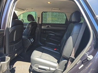 2022 Kia Sorento Hybrid S - miniatura 13