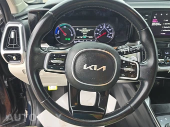 2022 Kia Sorento Hybrid S - miniatura 10