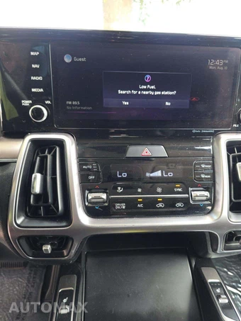 2022 Kia Sorento Hybrid S - miniatura 10