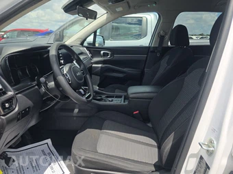 2022 Kia Sorento LX - miniatura 7