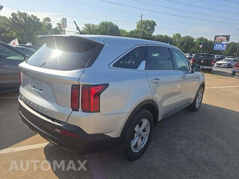 2022 Kia Sorento LX – miniatura 3