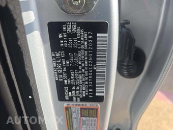 2022 Kia Sorento LX – miniatura 5