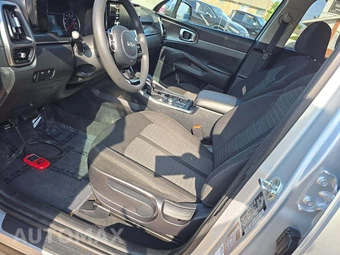 2022 Kia Sorento LX – miniatura 6