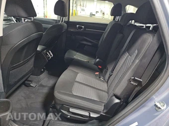 2022 Kia Sorento LX - miniatura 13
