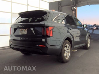 2022 Kia Sorento LX – miniatura 4