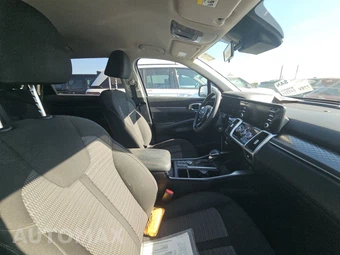2022 Kia Sorento LX – miniatura 8