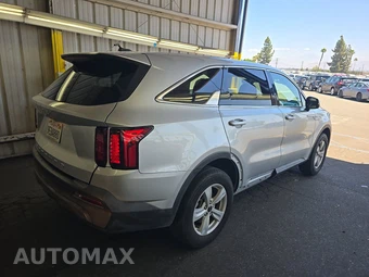 2022 Kia Sorento LX – miniatura 4