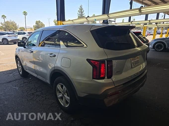 2022 Kia Sorento LX – miniatura 6