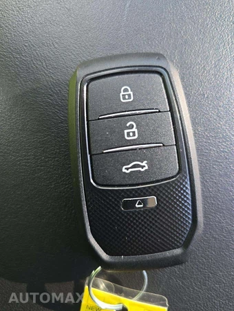 2022 Kia Sorento LX – miniatura 8