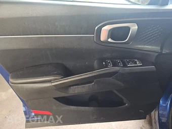 2022 Kia Sorento S – miniatura 9
