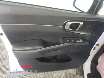 2022 Kia Sorento S - miniatura 9