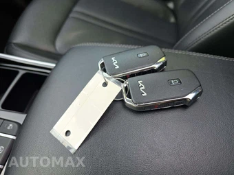 2022 Kia Sorento SX - miniatura 8