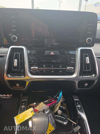 2022 Kia Sorento SX Prestige - miniatura 10