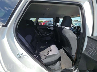 2022 Kia Soul LX - miniatura 16
