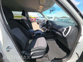 2022 Kia Soul LX - miniatura 18