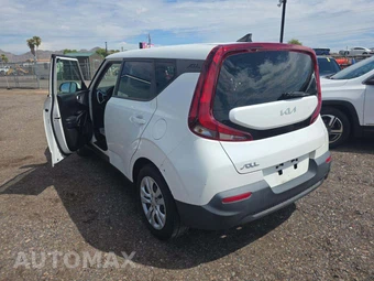 2022 Kia Soul LX - miniatura 2