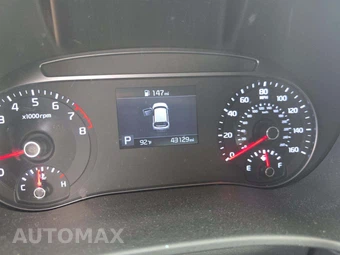 2022 Kia Soul LX - miniatura 9