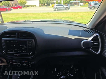2022 Kia Soul LX - miniatura 19