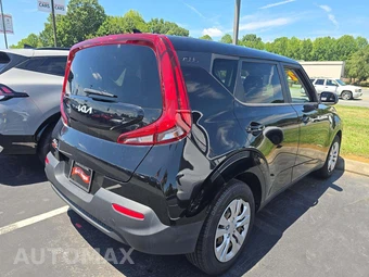 2022 Kia Soul LX - miniatura 3