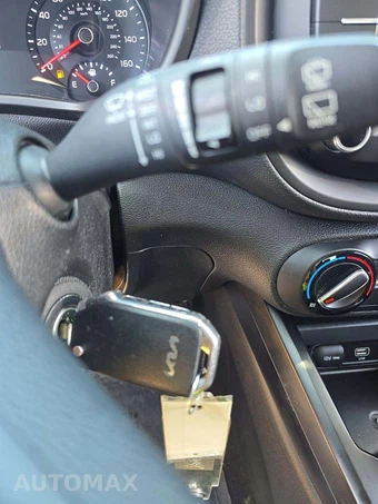 2022 Kia Soul LX - miniatura 8
