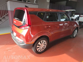2022 Kia Soul LX - miniatura 4