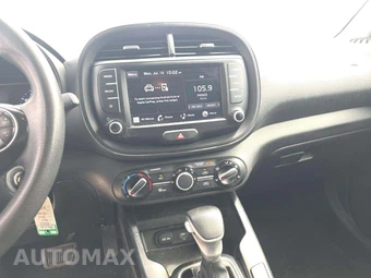 2022 Kia Soul LX - miniatura 10