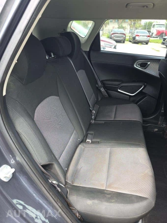 2022 Kia Soul LX - miniatura 16