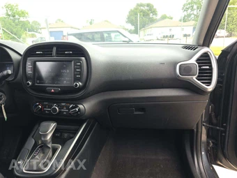 2022 Kia Soul LX - miniatura 19