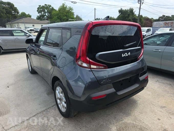 2022 Kia Soul LX - miniatura 2