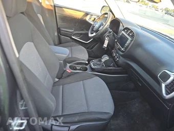 2022 Kia Soul LX - miniatura 8