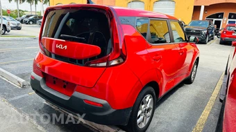 2022 Kia Soul LX - miniatura 3