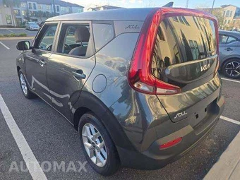 2022 Kia Soul LX - miniatura 2