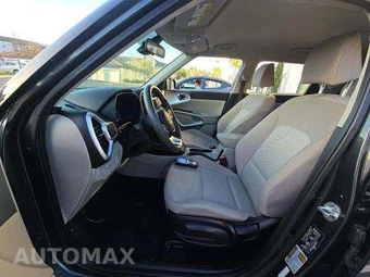 2022 Kia Soul LX - miniatura 6